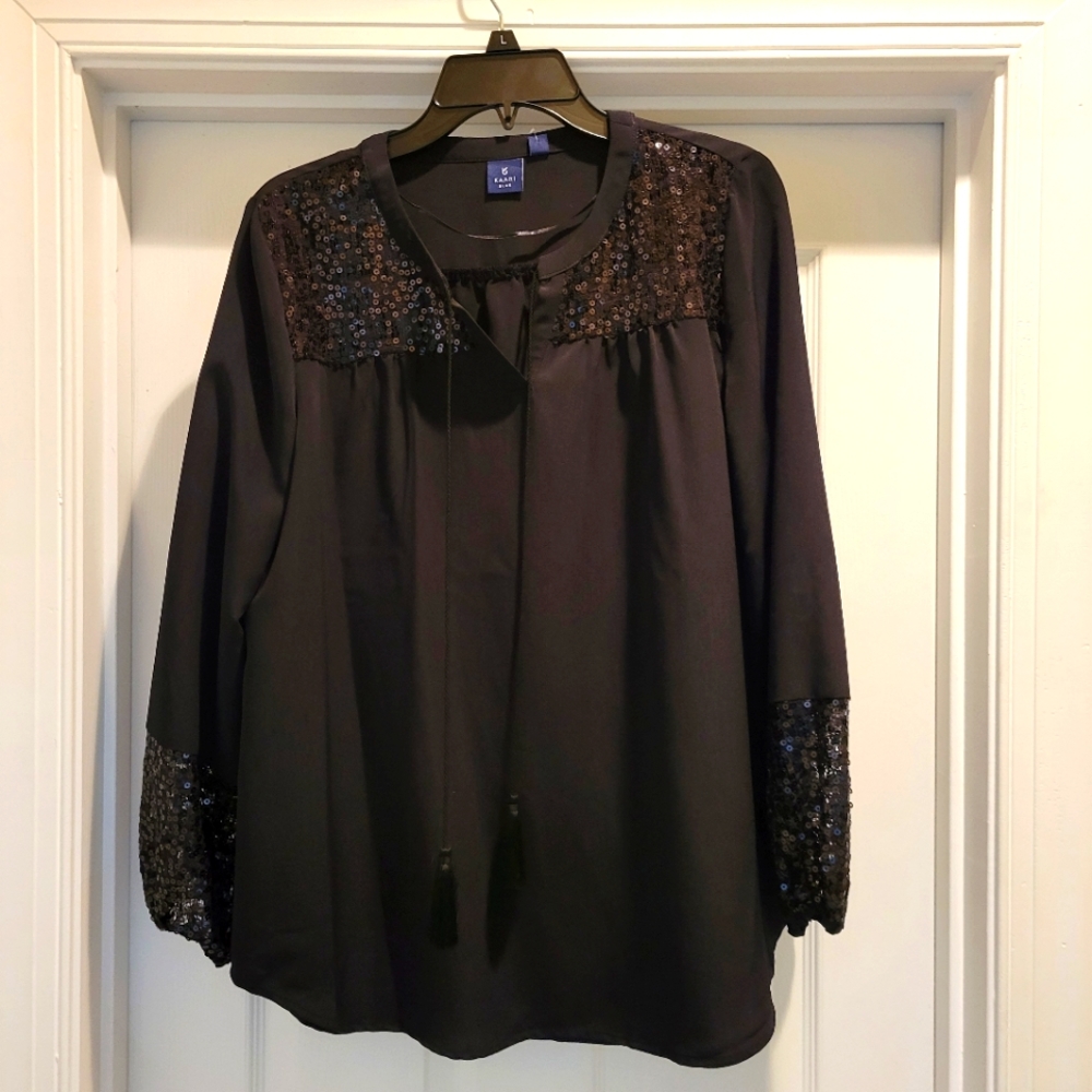 Kaari blue new with tags black with sequins top size large